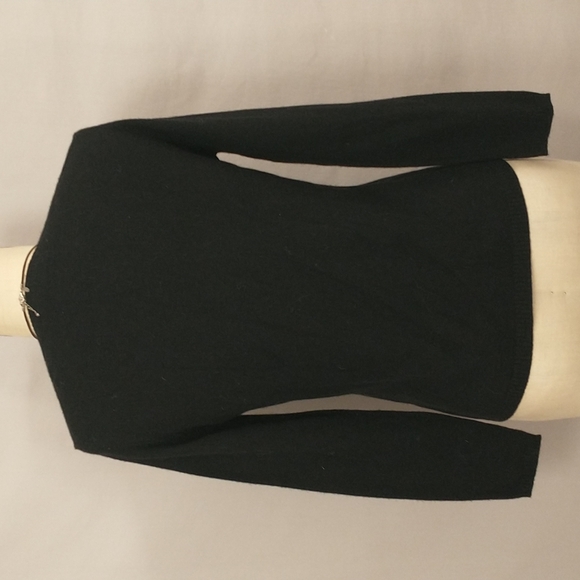 Low V Black Cashmere Pullover Sweater Super Soft Quality Top by Caslon Lg v Sexy - Picture 4 of 8